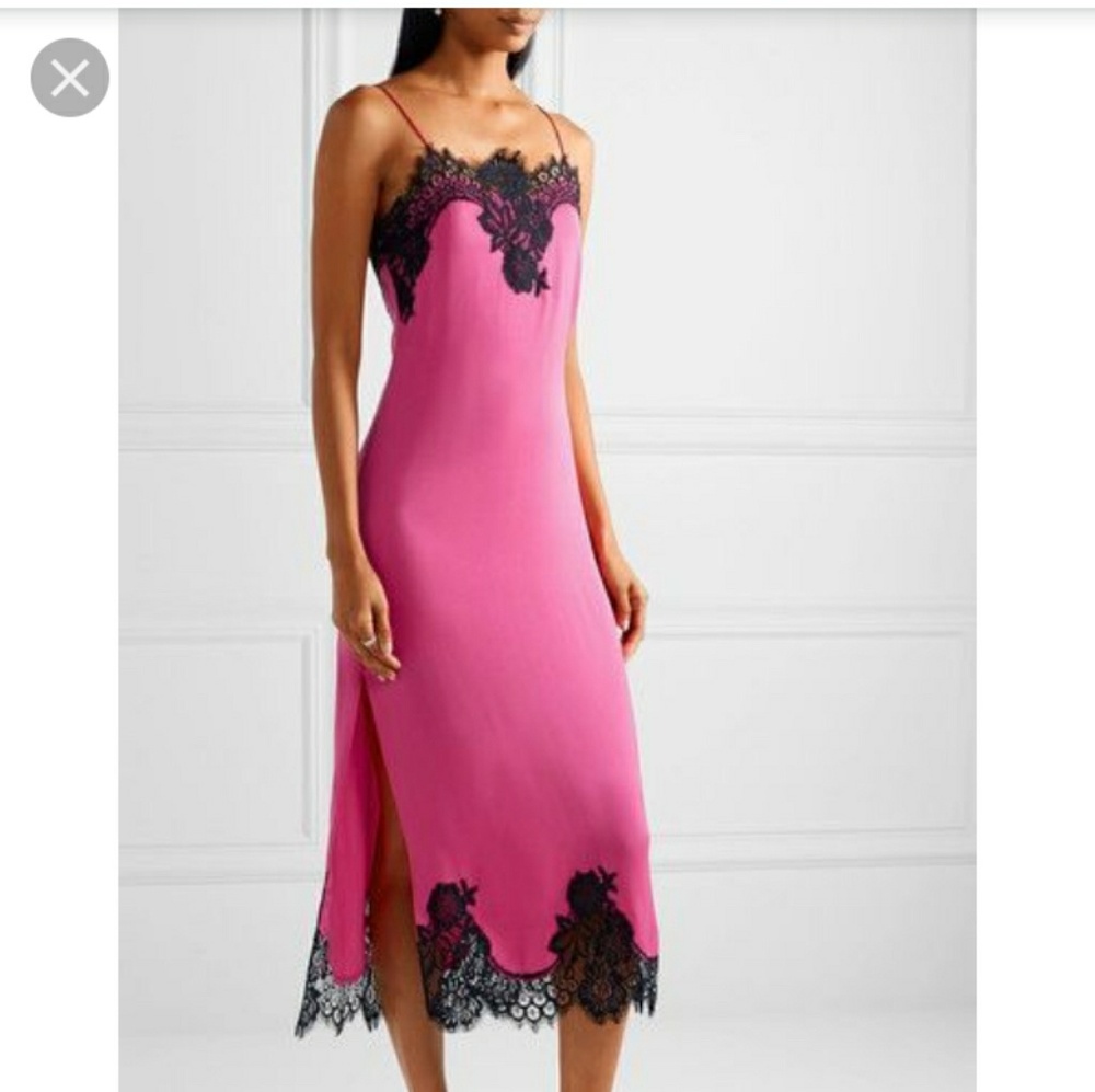 Alice + olivia